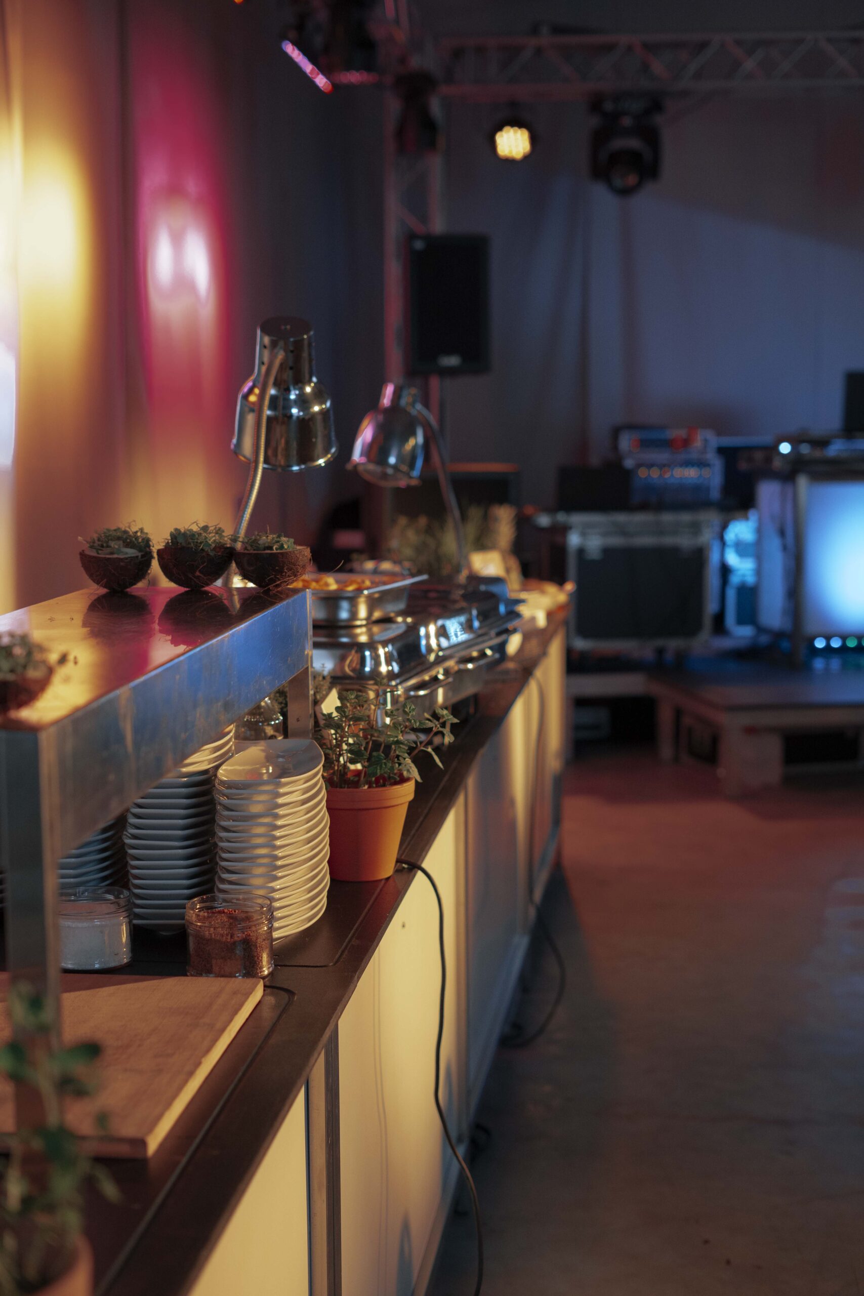 Eventagentur furore bietet Eventmanagement für Paderborn, Bielefeld, OWL für Jubiläen, Firmenevents, Ausstellungen - hier: Firmenjubiläum Lüntech