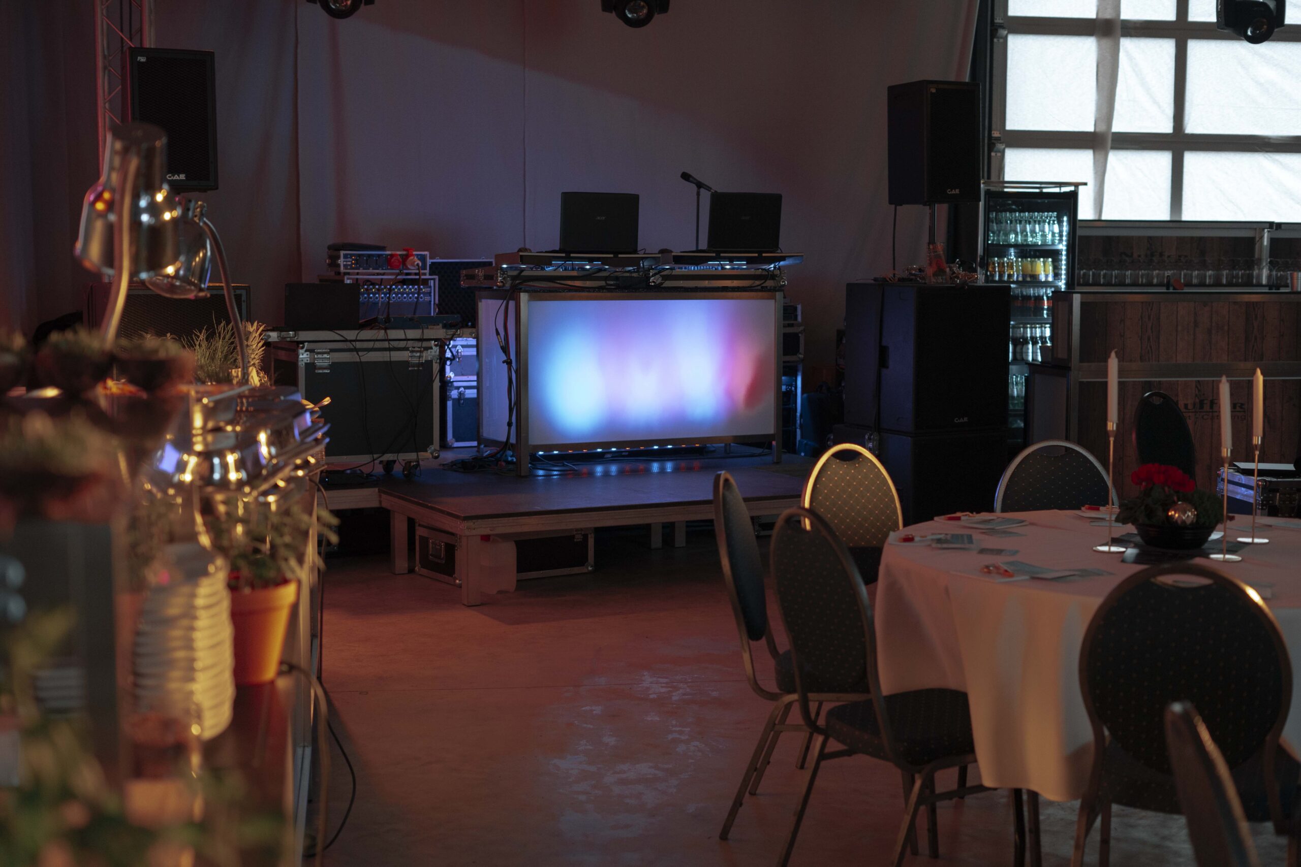 Eventagentur furore Strategie + Werbung bietet Eventmanagement für Paderborn, Bielefeld, OWL für Jubiläen, Firmenevents, Ausstellungen - hier: Firmenjubiläum Lüntech